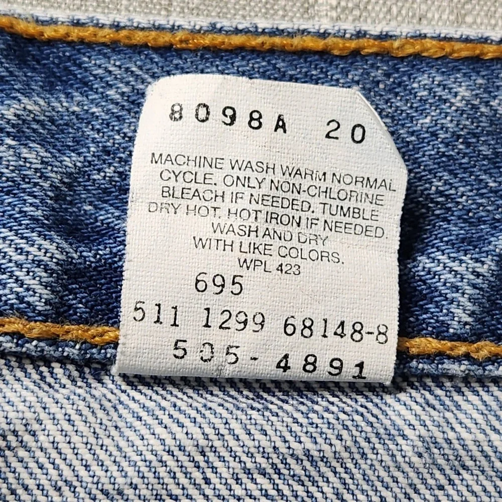 Vintage Levis 505 Regular Fit 40x32 Straight Leg Jeans Blue Made in USA EUC - Picture 8 of 11